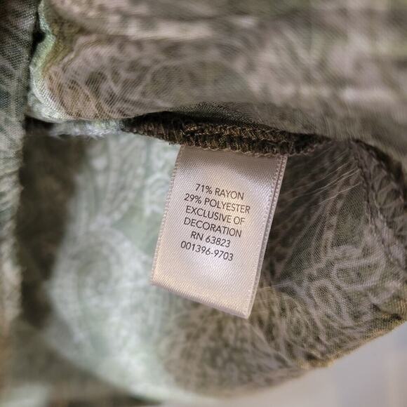 CJ Banks top women's size 3X green floral lace paisley print flowy boho shirt - Picture 10 of 11